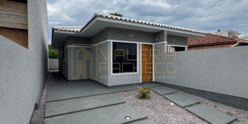 01-CASA-COM-PASSAGEM-LATERAL-BARRA-ARIRIÚ