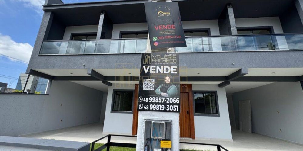 01-Sobrado-de-Alto-Padrão-à-Venda-no-Residencial-Caroline