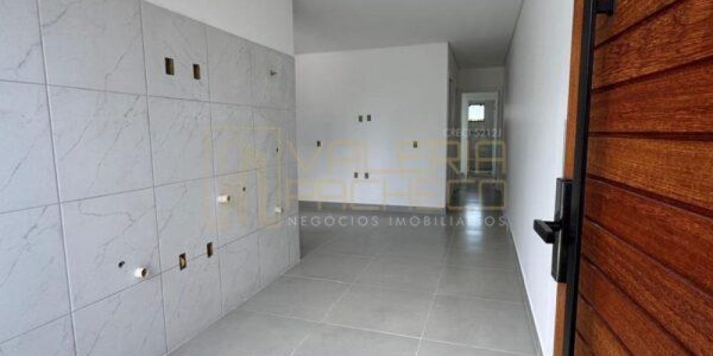 05-casa-moderna-com-suite-amplo-terreno-e-espaco-para-piscina