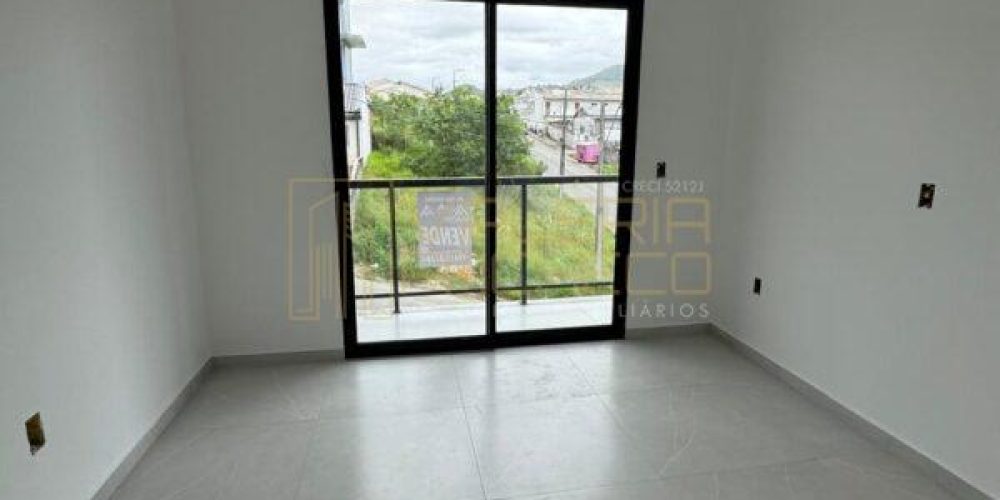07-SOBRADO-MEIO-JARDINS-3