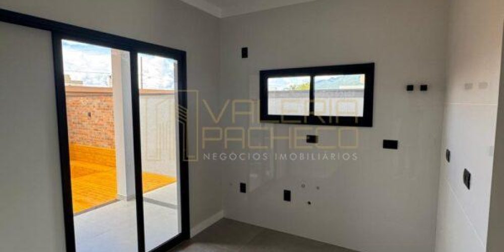 11-Residência-de- Alto-Padrão-com- Piscina-no-Villa- Toscana