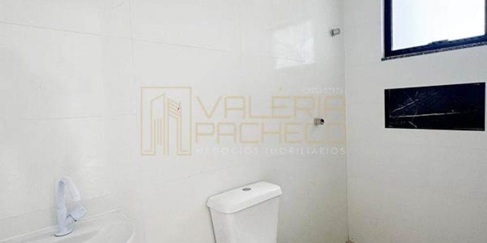 Duplex-com-amplo-quintal-na-Guarda-do-Tabuleiro-12