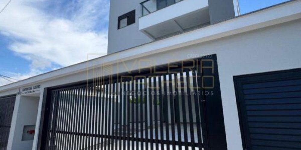 FACHADA LATERAL