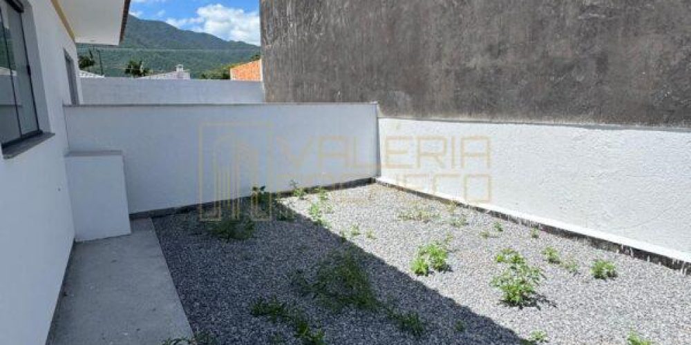 ec220ac7-b4f7-4882-8a8e-120552258a58